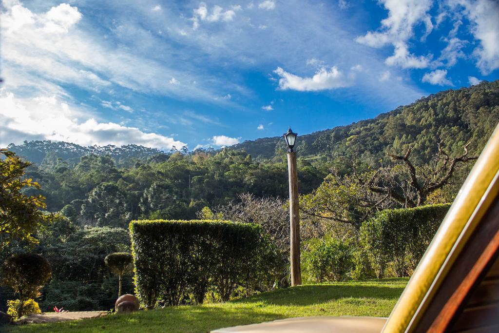Pousada Villa Rhustica Santo Antônio do Pinhal Buitenkant foto